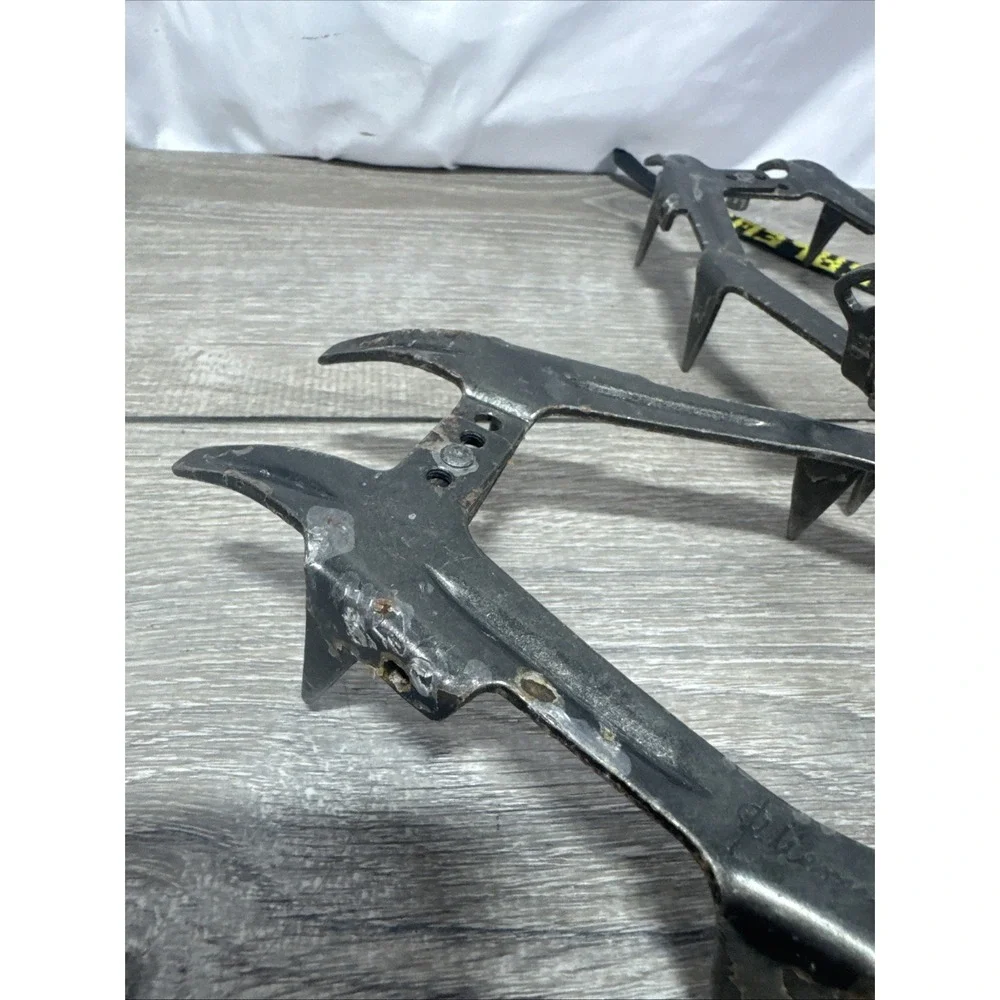 1980's NOS‎ Salewa 12 Point Crampons Ice Climbing. No Toe Bail Bar.